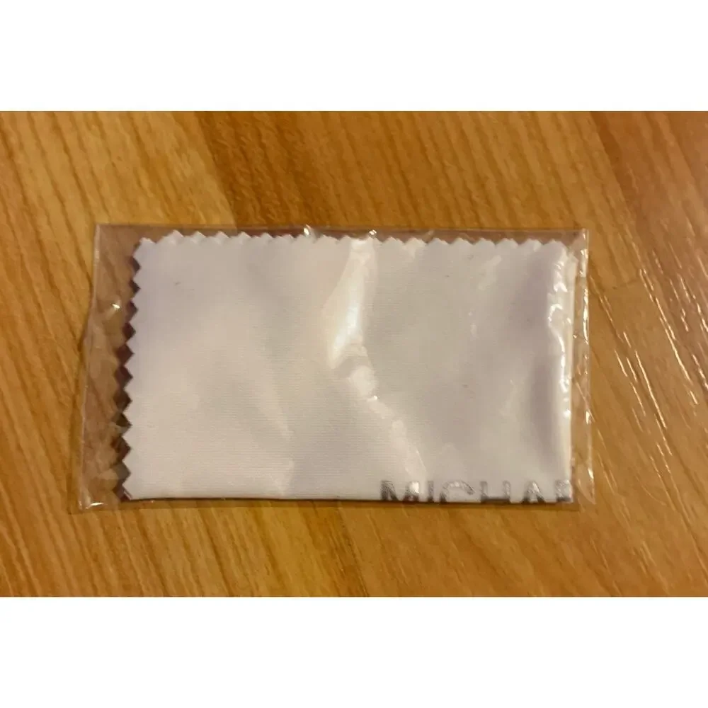Michael ‎ Kors sunglasses cloth